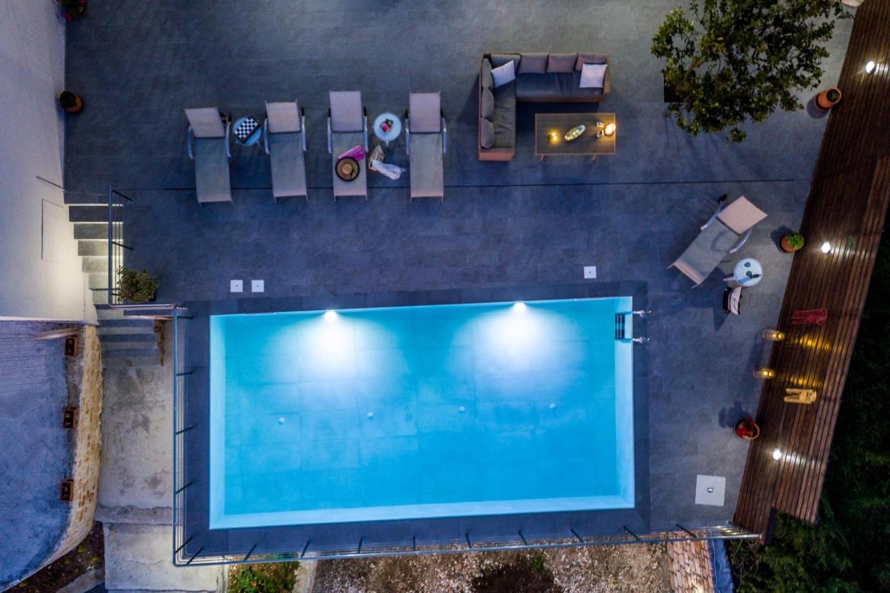 The View Villa Maries  Экстерьер фото