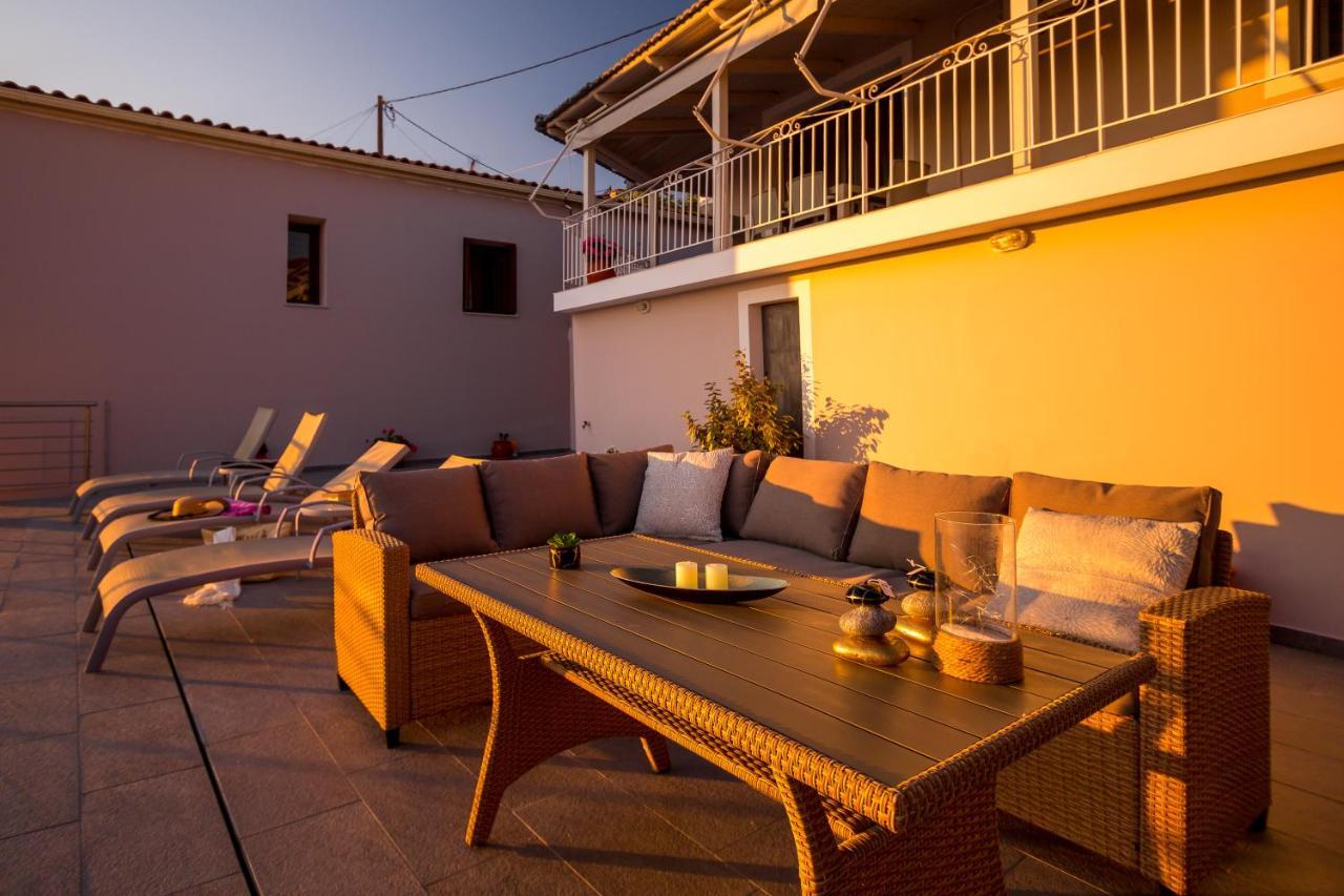 The View Villa Maries  Экстерьер фото