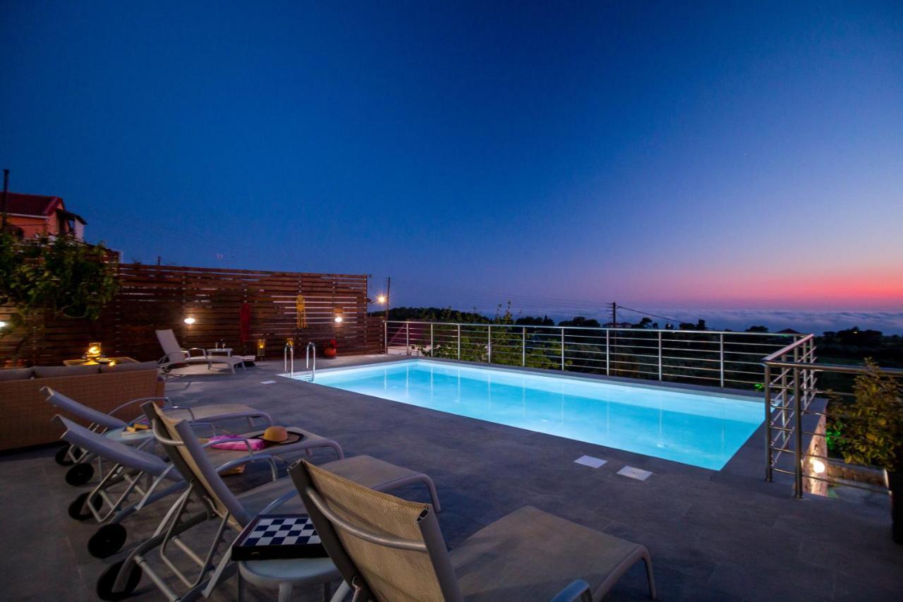 The View Villa Maries  Экстерьер фото
