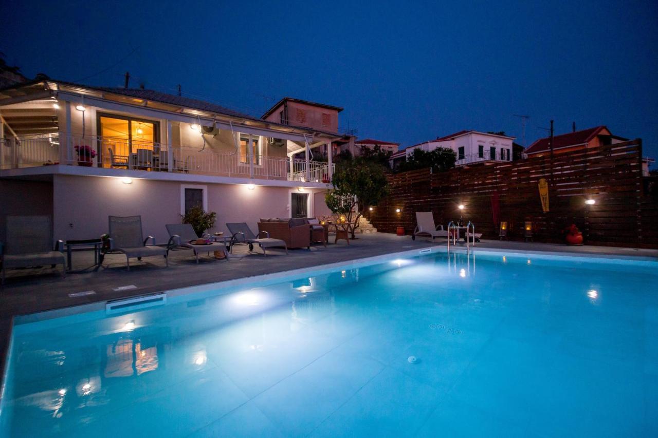 The View Villa Maries  Экстерьер фото